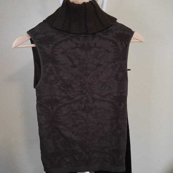 Puli Sleeveless Turtleneck Blouse Size M/L - Picture 4 of 4